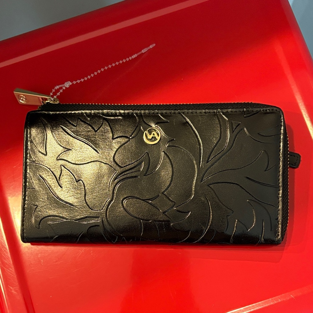 Valentina Black Embossed Leather Wallet